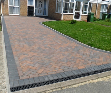 Driveline block paving Southampton Hampshire 360x301